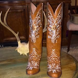 Gorgeous Cowgirl Boots